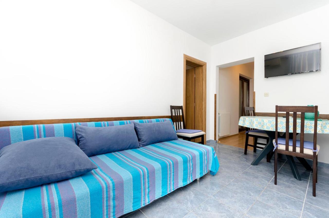 Apartment Milena Srima Exterior photo